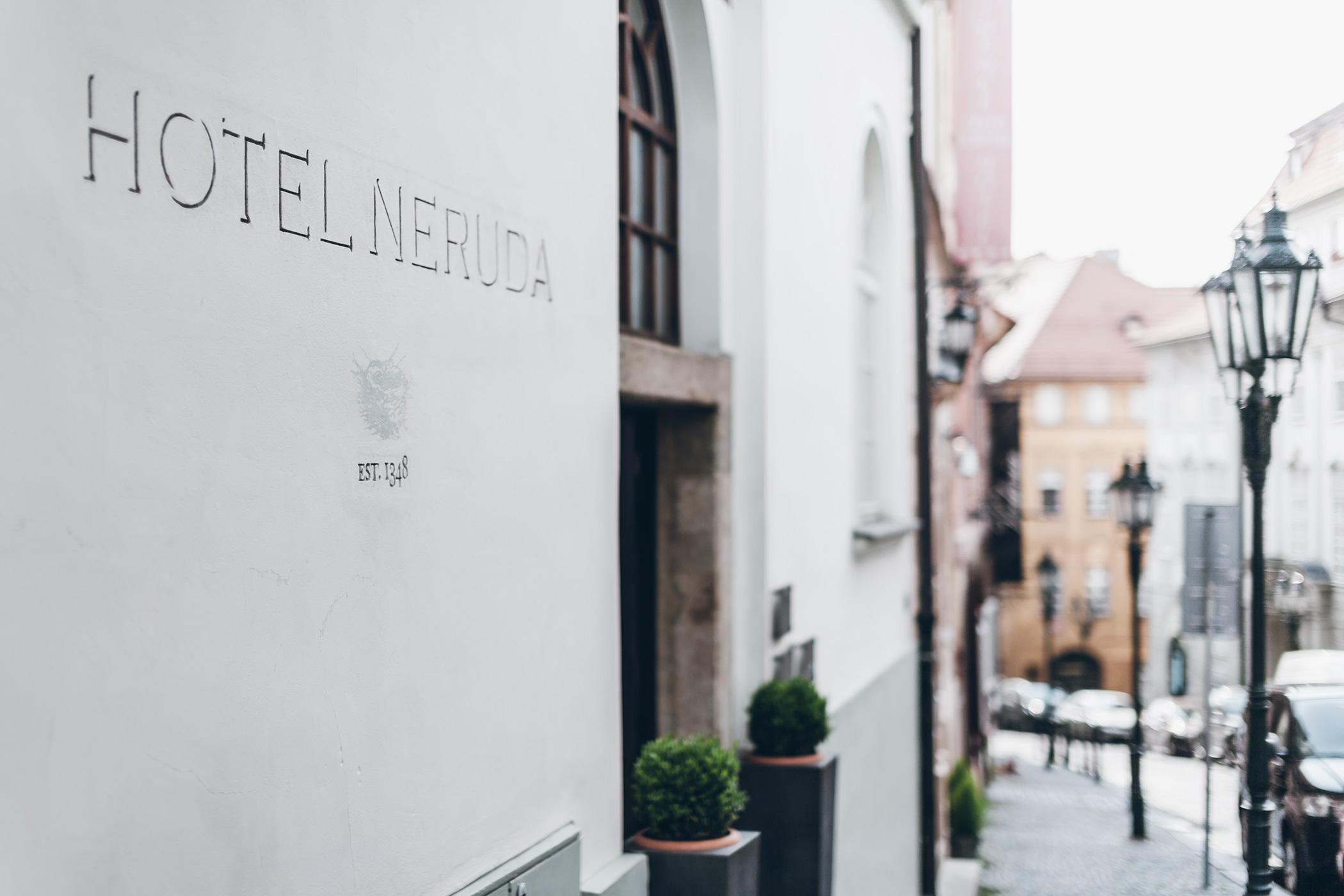 Design Hotel Neruda Прага Экстерьер фото